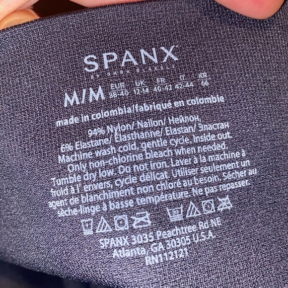 ‎SPANX - Picture 3 of 6